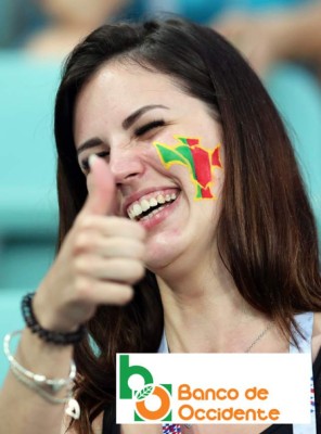 El espectacular ambiente del Portugal - España en Sochi