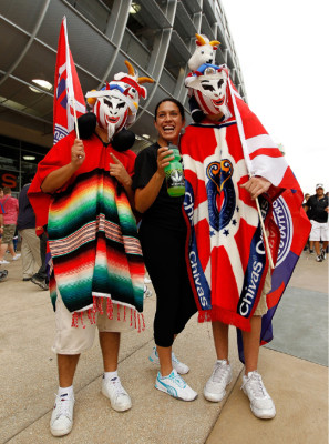 Barcelona, humillado por las Chivas