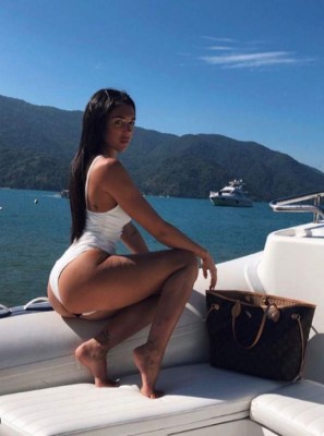 Claudio Caniggia confirmó que se va a comprometer con su infartante novia Sofía Bonelli&nbsp;&nbsp;