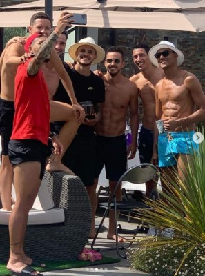 ¿Qué celebraban? Keylor Navas y las estrellas del PSG en tremenda fiesta con sus esposas