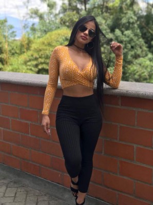 ¡INFARTANTE! Así es Karina García, la colombiana que sueña con conocer Honduras