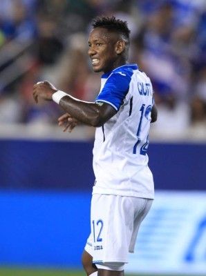 ¡Ofensivo! El atractivo 11 de Honduras con el que podría jugar ante Panamá y Chile
