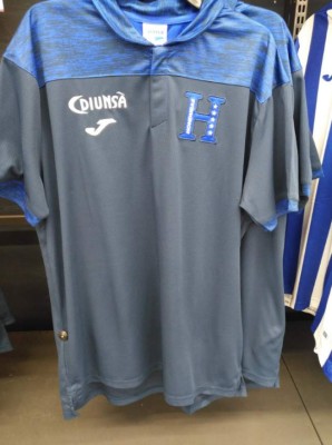 FOTOS: Así se ven las nuevas camisetas de Honduras