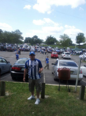 Hondureños por el mundo vibrando por la Bicolor