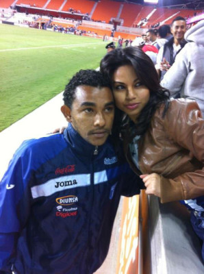 'Hondureños en el BBVA Compass de Houston'