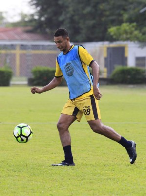 ¡Equipazo! Esta es la plantilla del Real España para el torneo Apertura