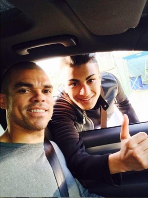 Shanta Ronaldo, el joven que gasta miles de dólares por parecerse a Cristiano