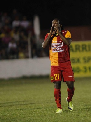 Jugadores que han llegado a Honduras con porte de figuras