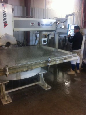 Así se gana la vida el ex futbolista Pedro Fernández