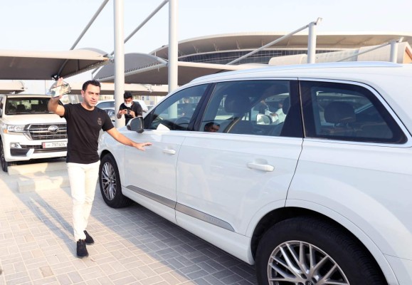 Entre lágrimas y amado: así fue el adiós de Xavi del Al-Sadd de Qatar mientras el Barcelona lo espera
