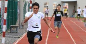 En la jornada de atletismo la lucha se dio entre los estudiantes de Vida Abundante y escuela Los Pinares.