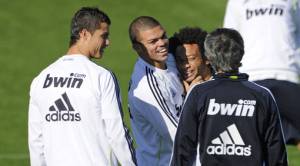 En la lista de convocados de Mou figuran todos los integrantes de la primera plantilla, salvo al portugués Ricardo Carvalho.