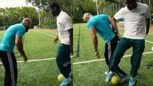 ¡De locos! Así entrena el guardaespaldas de Messi mientras lo espera en Miami y practica fútbol con una estrella