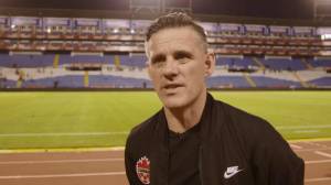 La dura crítica del DT de Canadá al estadio Olímpico: “Imposible jugar como el Barcelona en una cancha como”