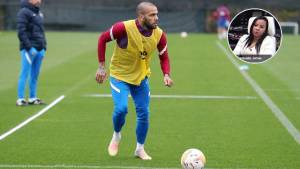 Las cámaras de la discoteca muestran que Alves estuvo 15 minutos en el baño con la chica.