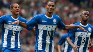 Jerry Bengtson festejó a lo grande tras el tanto de penal ante Marruecos.