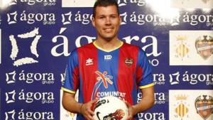 David Navarro es el jugador que le dio un codazo a Cristiano Ronaldo.