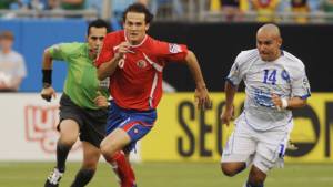 Costa Rica metió el acelerador y logró el empate ante El Salvador.