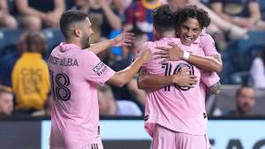 El hondureño David Ruiz revela detalles sobre las conversaciones que ha tenido con Messi y cómo le saca provecho a cada consejo que le da.