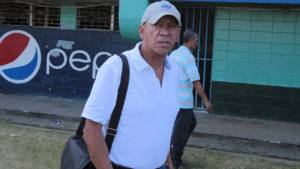 Jairo Ríos llegó con la presión de ganar y no lo logró. Su próximo rival es Marathón en el Escélsior.