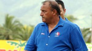 Ernesto 'Lito' Luzardo junto a Rambo de León en la Selección de Honduras.