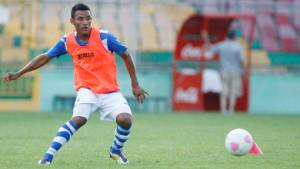 El volante del Olimpia de Honduras, Luis Garrido, viajó lesionado con la Selección Nacional de Honduras.