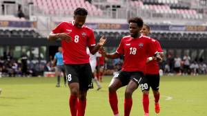 Ajani Fortune, celebrando su gol con Trinidad y Tobago en la Copa Oro. Foto: AFP.