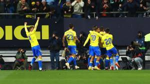 ¡Tres puntos importantes! El Cádiz del Choco Lozano derrota al Girona y salen de la zona del descenso de la Liga de España