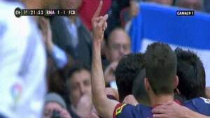 Jordi Alba en la celebración tras el gol de Messi.