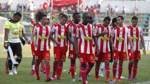 Los jugadores del Vida tuvieron un palabreo al finalizar el choque ante Platense.
