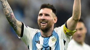 Messi lidera la tabla de goleadores de Qatar-2022 junto al francés Kylian Mbappé, con cinco tantos cada uno.