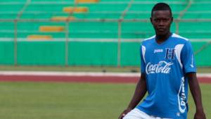 A su corta edad, Júnior Lacayo ya ha sido convocado a la selección mayor.