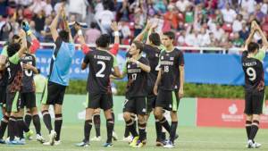 Los jugadores mexicanos celebrando la clasificación a la final.