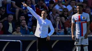 “No estamos acostumbrados a jugar con sol; la cancha nos ha perjudicado”, Xavi se excusa tras el empate ante Getafe