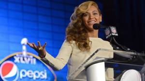 Beyonce silenció a los periodistas del Super Bowl previo a una conferencia de prensa.