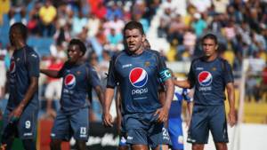 Los jugadores del Motagua tuvieron en sus manos el pase a la final, pero terminó siento inútil para ellos.