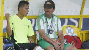 El técnico de Platense confiesa que esa música le pone a sus jugadores.