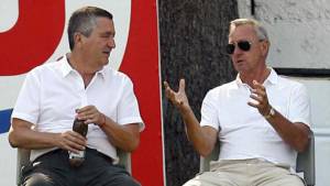 Jorge Vergara se arrepintió de haber contratado al holandés Johan Cruyff.