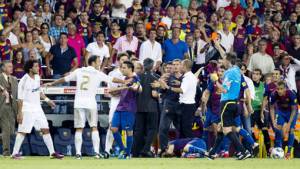 Tremendo zafarrancho se armó ya para terminar el partido.