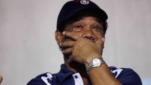 Lin Zelaya pide que dejen de sancionar a los equipos con dinero.