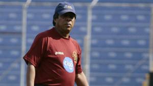 Ramón Maradiaga calmó a su pueblo Azul y les aseguró que sigue firme alfrente del equipo.