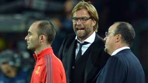 Jurgen Klopp vivió intensamente el partido Nápoles-Borussia Dortmund.