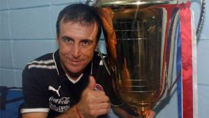 Tosello ganó el tricampeonato con Olimpia como jugador y como técnico.