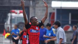 El jugador Kervin Jhonson confirmó en EXCLUSIVA a Diez de su acuerdo con el equipo hondureño.