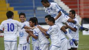 Los salvadoreños golearon a los beliceños en el debut del Pre-premundial en La Ceiba.
