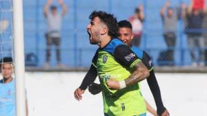 ¡Adiós invicto! Potros Olancho golea a Lobos UPNFM con show de Auzmendi y se colocan en el segundo lugar del Clausura