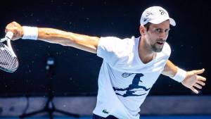 Djokovic enfrentará a español Carballés Baena en primera ronda de Abierto de Australia