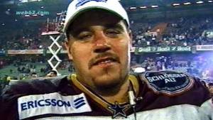 Chris Brymer en sus tiempos como jugador profesional de la NFL en los Dallas Cowboys.