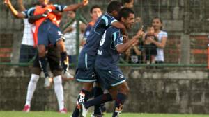 Amado Guevara le dedicó su gol a su esposa lucía.