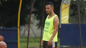 Alemán asegura que compensa su poca estatura con habilidad dentro del campo.